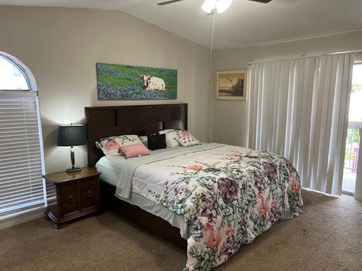 Beautiful 1-Bedroom Townhome With Nice Amenities Houston Dış mekan fotoğraf