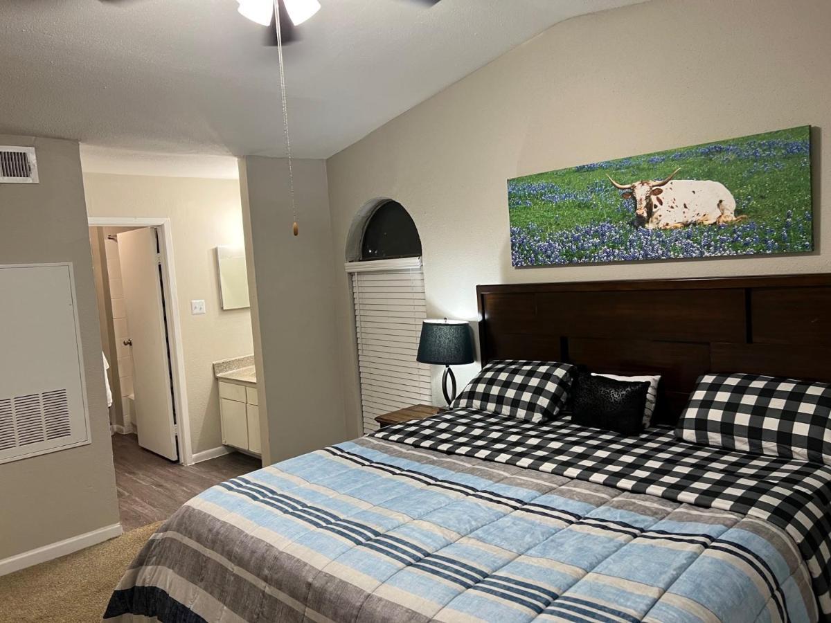 Beautiful 1-Bedroom Townhome With Nice Amenities Houston Dış mekan fotoğraf